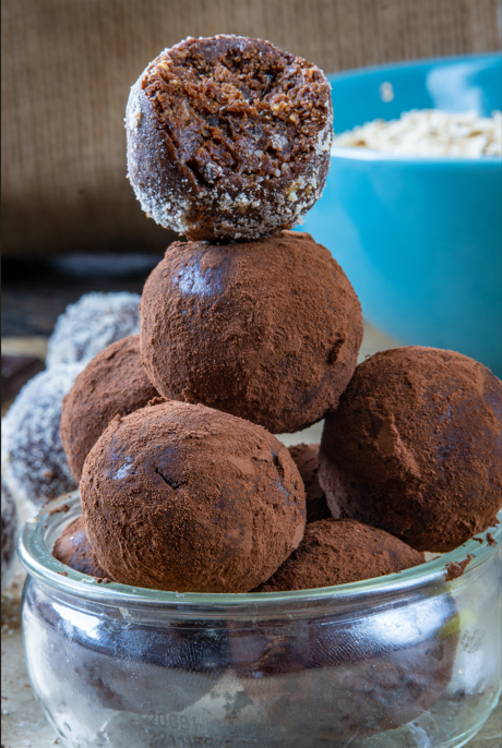 Bombones con zanahoria, avena y almendras